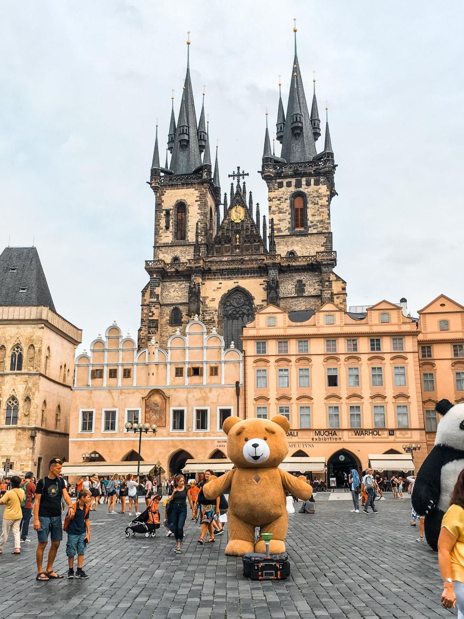 Helen Homestay Vysehrad Praga Exterior foto