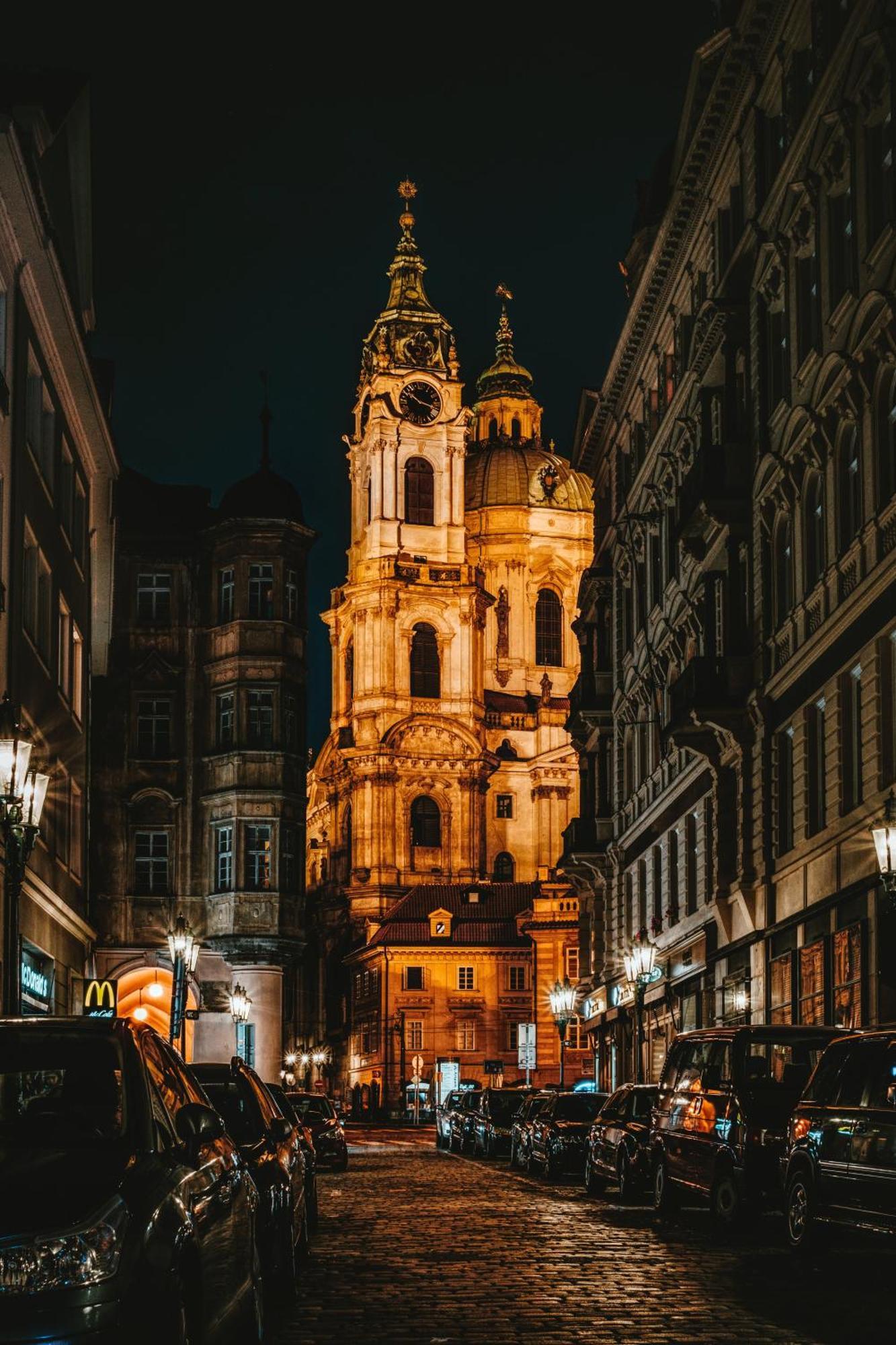 Helen Homestay Vysehrad Praga Exterior foto