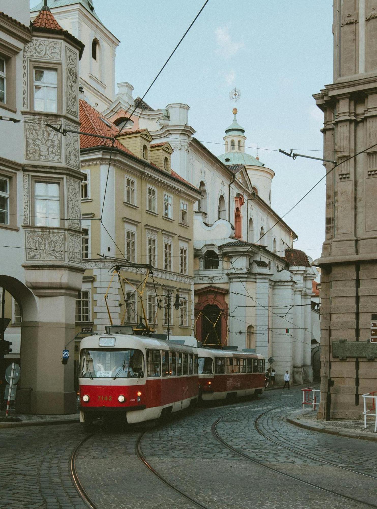 Helen Homestay Vysehrad Praga Exterior foto